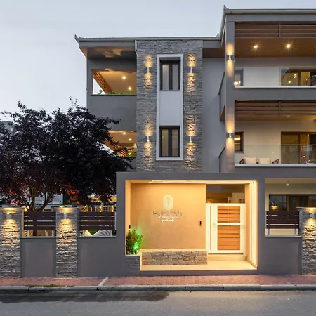 Harmonia Boutique - 150m From The