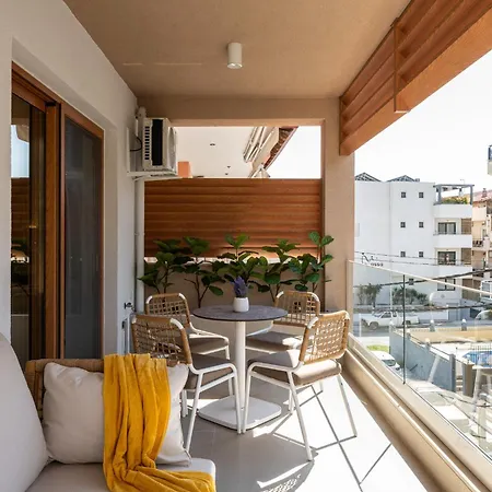 Harmonia Boutique - 150m From The