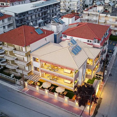 Harmonia Boutique - 150m From The Lägenhetshotell Leptokarya (Pieria)
