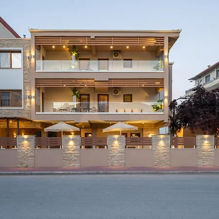 Harmonia Boutique - 150m From The Lägenhetshotell Leptokarya (Pieria)